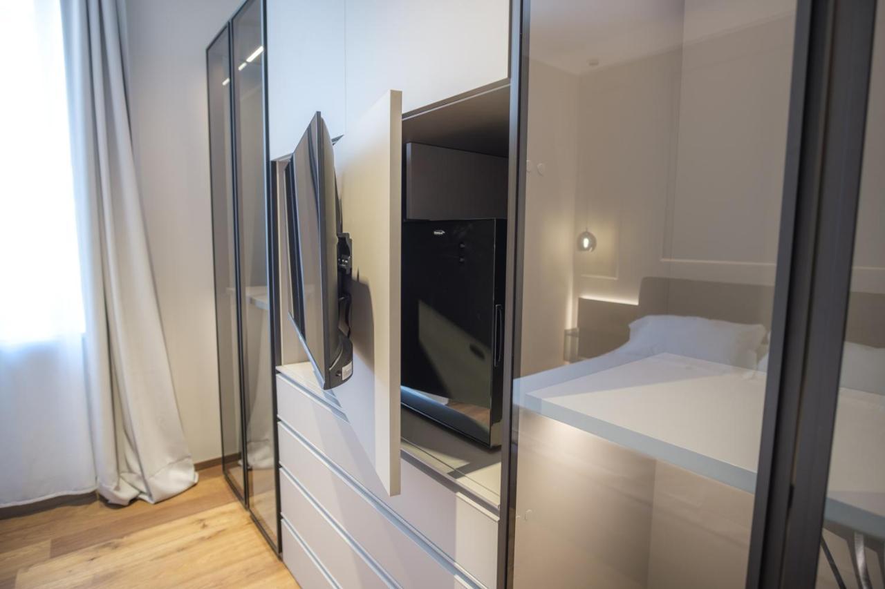 Palazzo Danisi Rooms&Suites Bari Extérieur photo