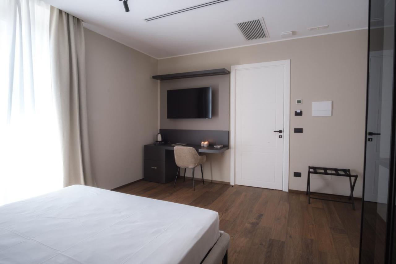 Palazzo Danisi Rooms&Suites Bari Extérieur photo